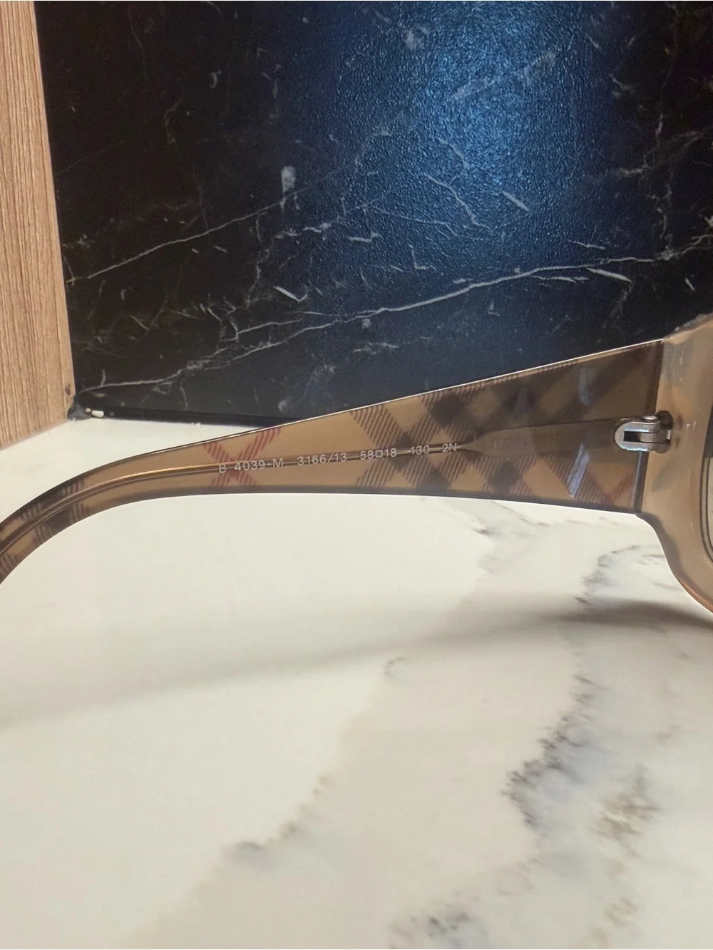 Burberry B4039 Oversized Tan Check Sunglasses Gradient Lens